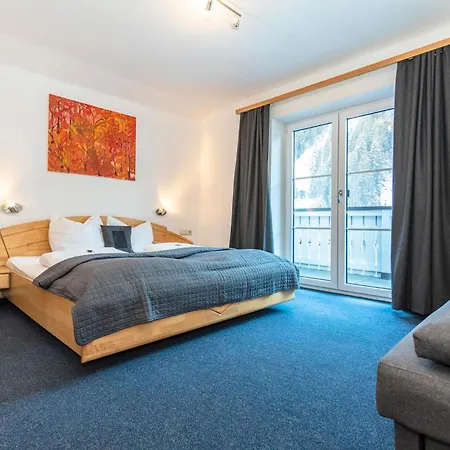 Gruber's Gaestehaus 4*