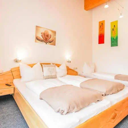 Casa de hóspedes Gruber's Gaestehaus 4*